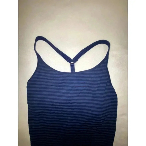 Athleta Womens Seamless Racerback Workout Tank - Picture 3 of 6